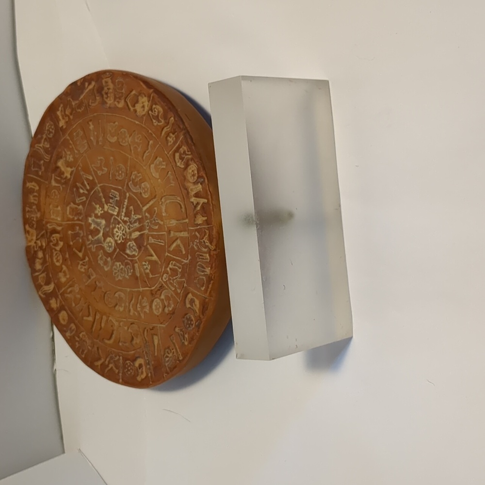 Phaistos Clay disk. Greek art work. Handmade. - Picture 3 of 3